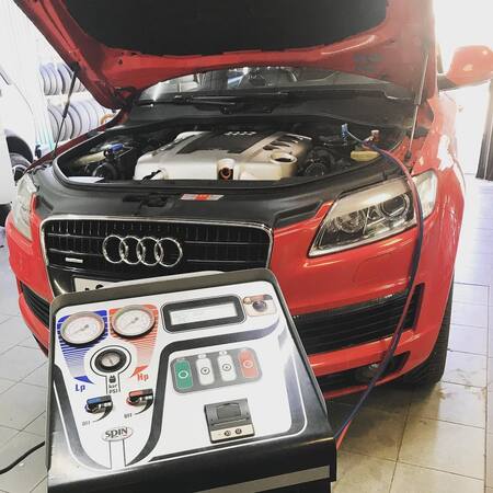 Заправили кондиционер Audi